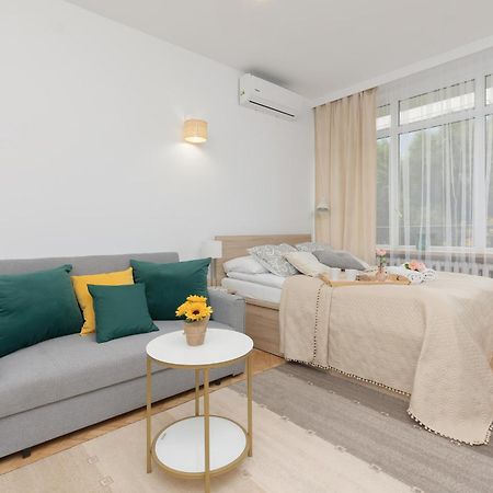 Bright Apartment Warsaw Śródmieście by Renters Zewnętrze zdjęcie