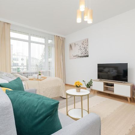 Bright Apartment Warsaw Śródmieście by Renters Zewnętrze zdjęcie